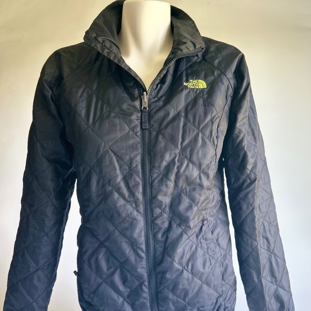 The North Face Black Polyester Puffer Jacket size S
